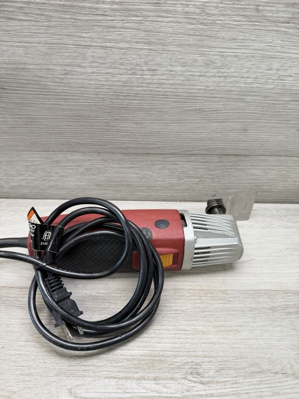 CHICAGO ELECTRIC POWER TOOLS OSCILLATING MULTIFUNCTION POWER TOOL (YTP014665)